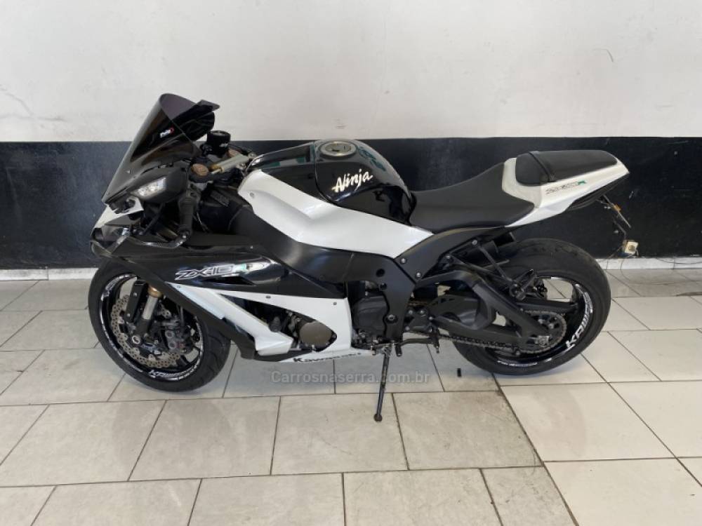 しろん すかい しろ adidas ZX 10000 Triple White for Sale | Authenticity